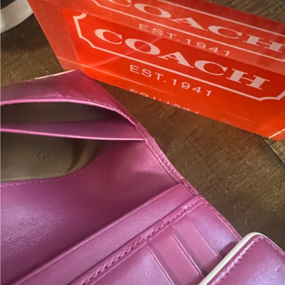 Coach Vintage Pink Fold-Over French Purse Wallet - Picture 12 of 14